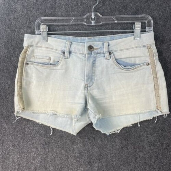BlankNYC Shorts Women’s 26 Light Wash Raw Hem Distressed Cut Off Denim - Picture 1 of 8
